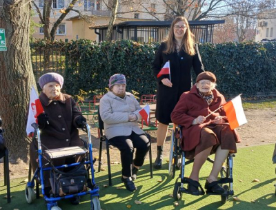 Panie świewają hymn