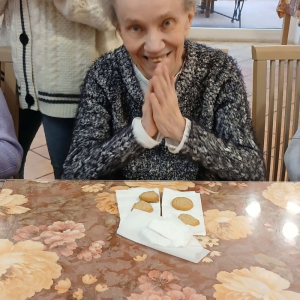 Mieszkanka zachwycona spotkaniem.jpg