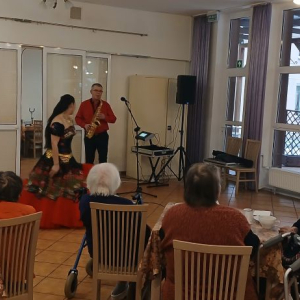 Artyści na scenie 2.jpg